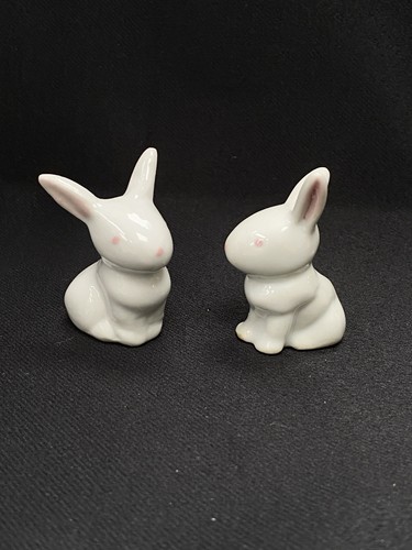 Vintage white porcelain bunny - vintage,