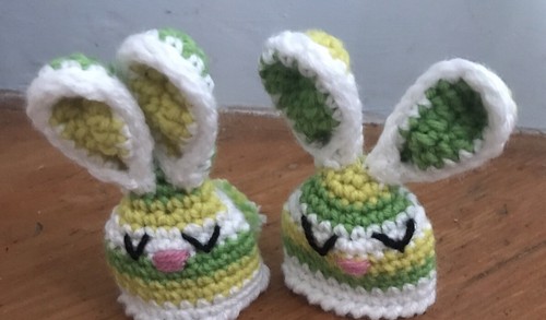 Pair hand knitted - hand,