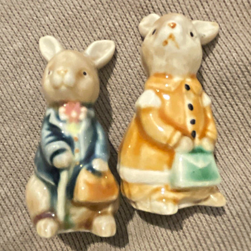 Pair ceramic rabbit figurines - ceramic,