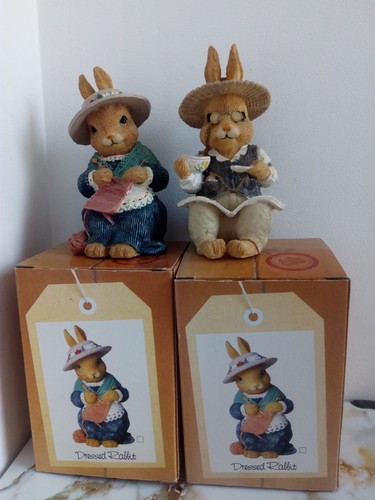 Vtg resin dressed pair rabbit - vtg,